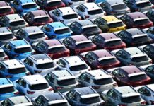 Las exportaciones de México a Estados Unidos suben 4.2 por ciento incluso mientras los ingresos del sector automotriz se desploman