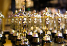 Hollywood stars may be rediscovering the value of keeping politics out of entertainment